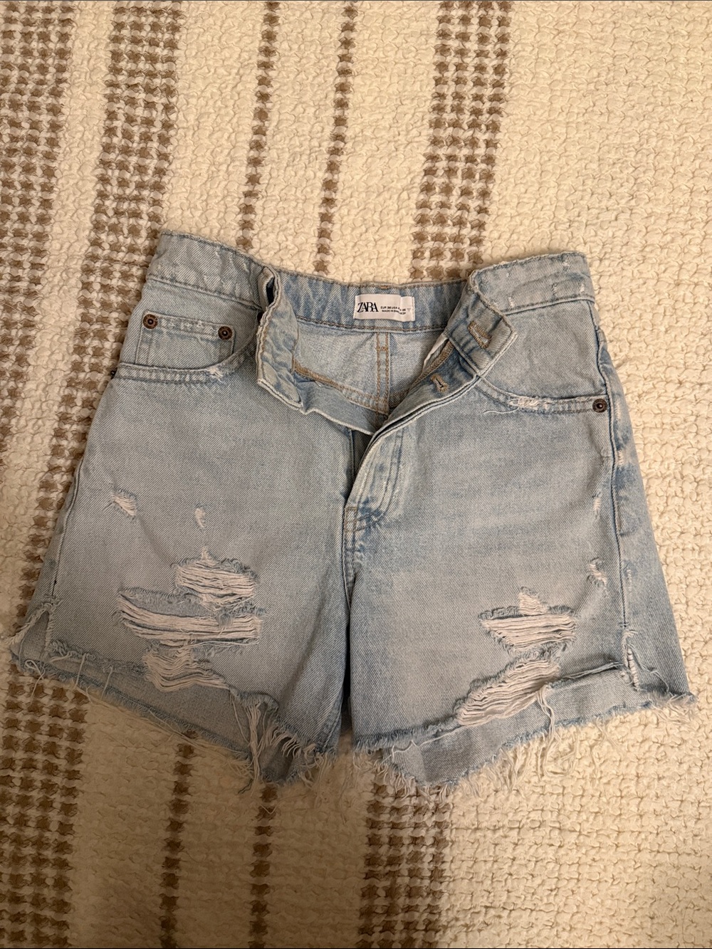 ZARA Light Wash Distressed Denim Shorts